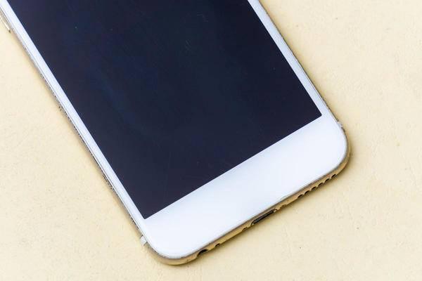 智能手机局部特写 静物 手机 iphone 特写 无人 高视角 电子产品 通信